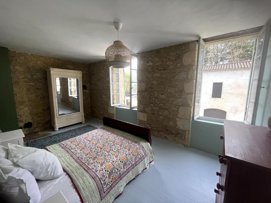 Cozy Town Centre Cottage Beaumont-en-Perigord Luaran gambar